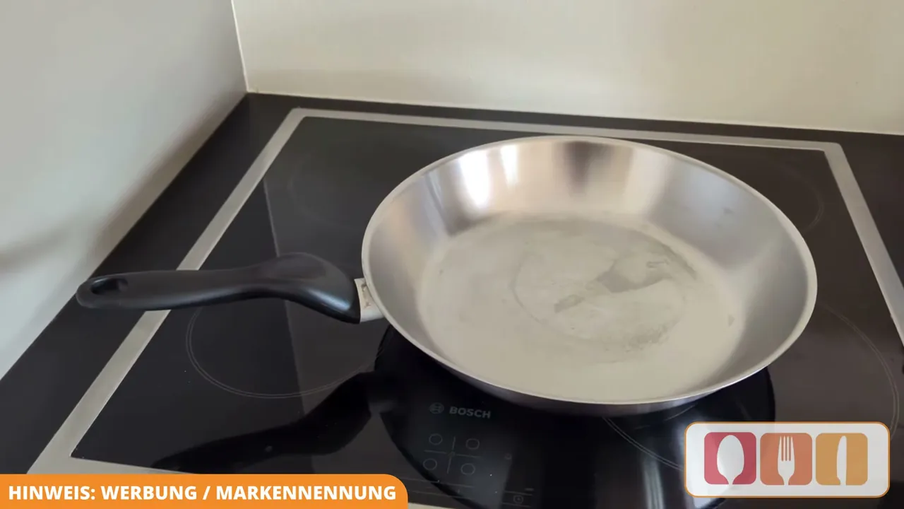 Die Barazzoni Le Inox Bratpfanne ist aus Edelstahl gefertigt und lässt sich auf allen Herdarten inklusive Induktion nutzen.