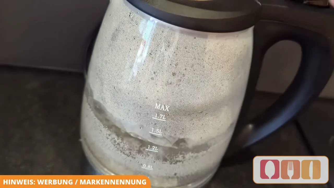 In meinem Test bringen die satten 2.200 Watt Leistung das Wasser extrem schnell und sprudelnd zum Kochen.