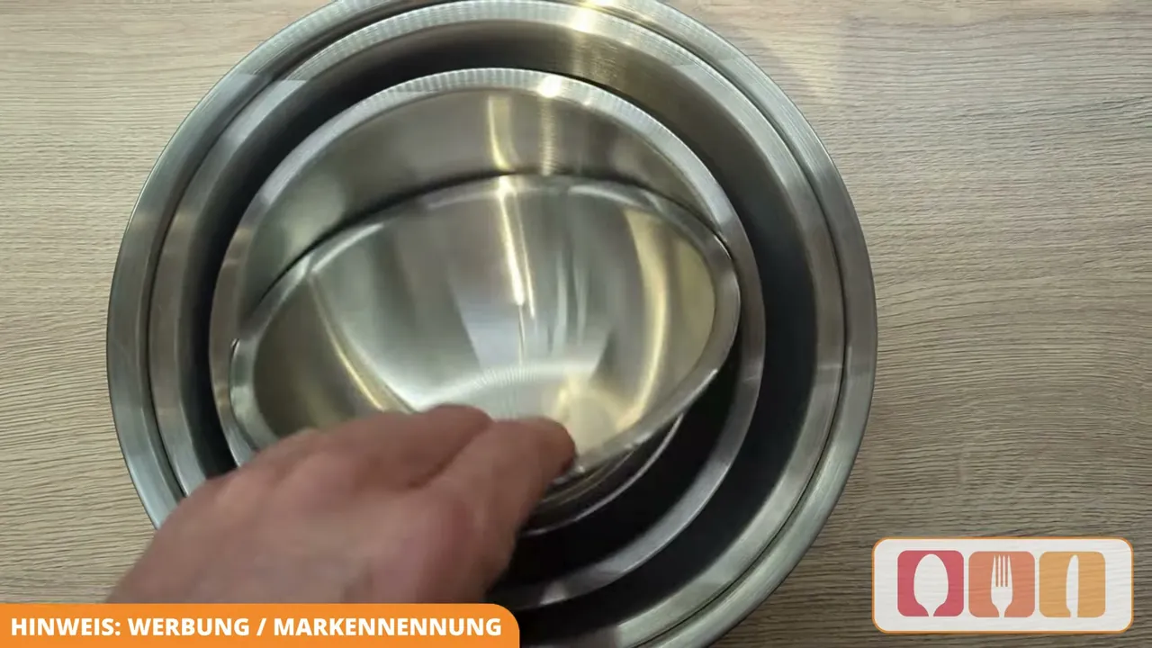 Dank der passgenauen Form lassen sich alle Schüsseln ineinanderstapeln und nehmen im Küchenschrank nur wenig Platz ein.