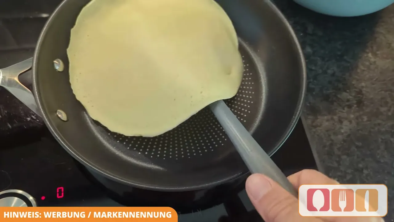 Mir gefällt besonders, dass Pfannkuchen selbst bei minimalem Öleinsatz absolut sauber von der Beschichtung gleiten.