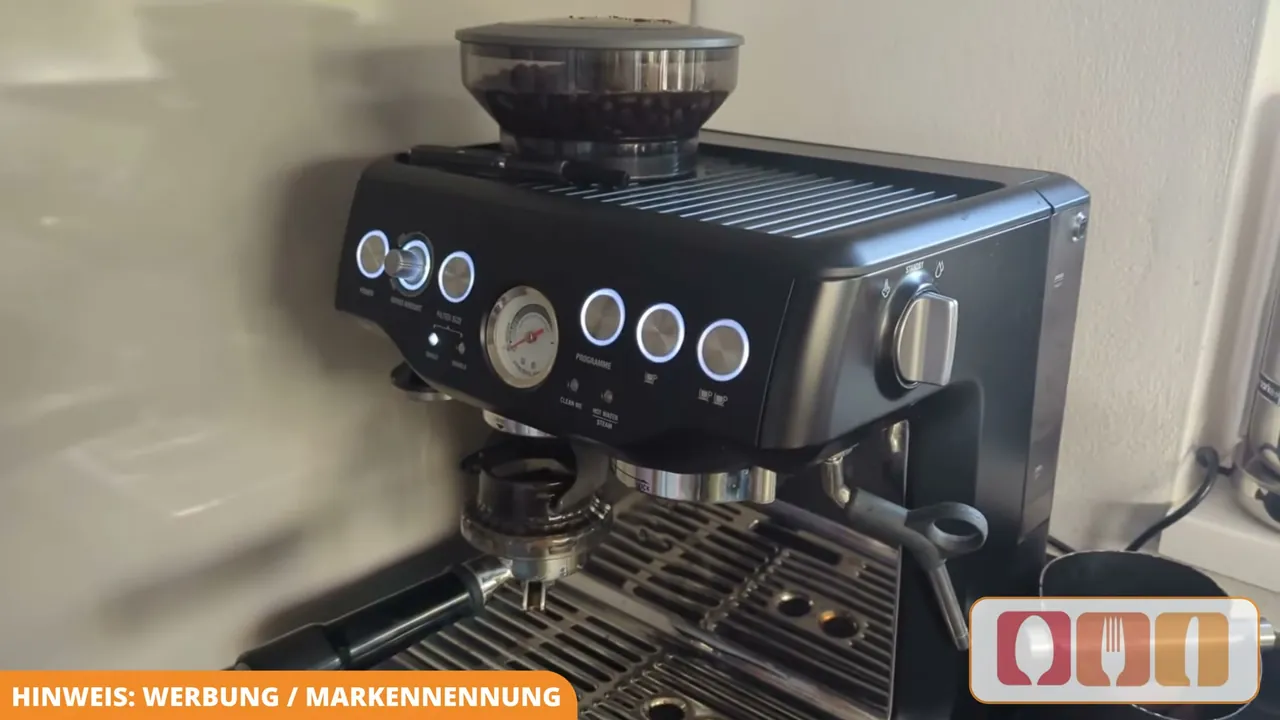 Meiner Meinung nach ist das integrierte Mahlwerk mit 16 Mahlstufen ein echtes Highlight für den perfekten Kaffeegenuss.